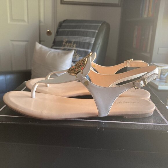 Karl Lagerfeld Paris White leather "Breezin" sandals, size 7.5/EU 38 - Picture 3 of 10